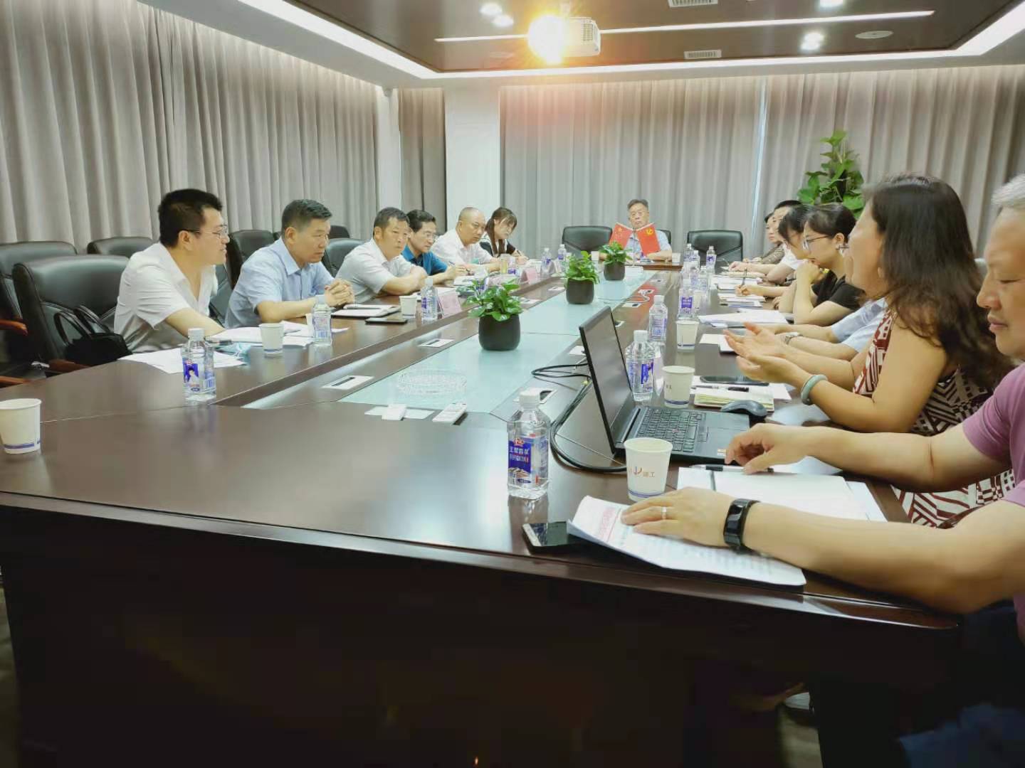 “聚焦優(yōu)化營商環(huán)境、人大代表在行動”(圖2)